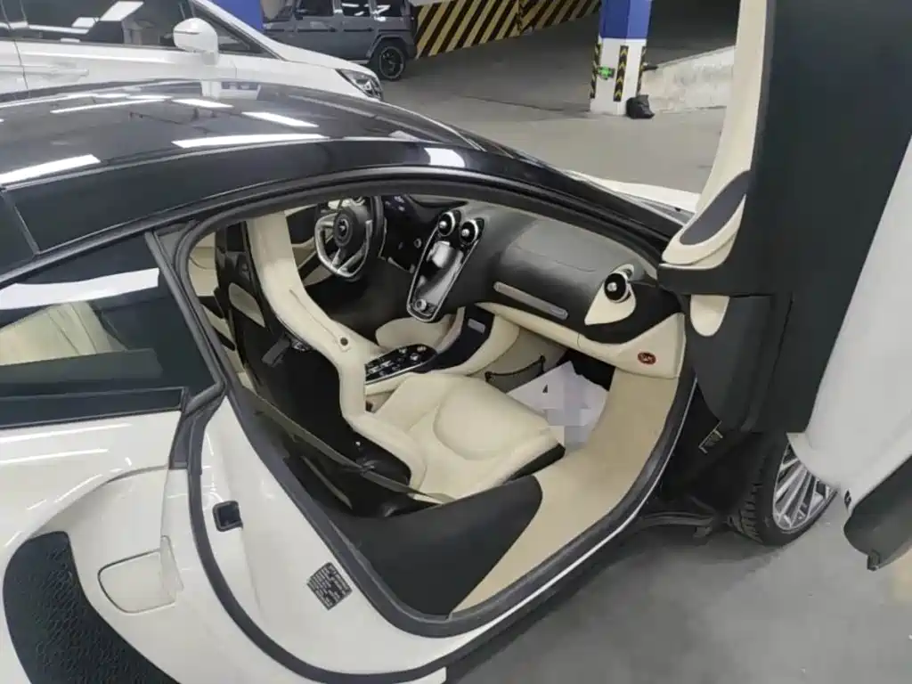 McLaren GT 4.0 T Standard