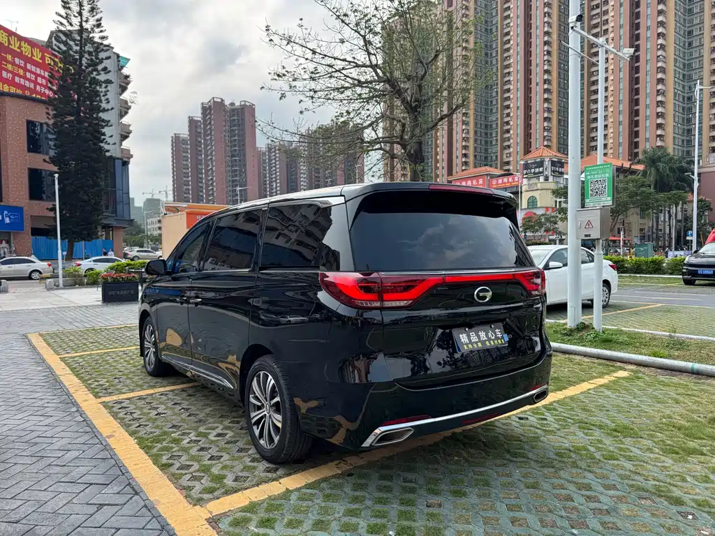 GAC Trumpchi M8 320 T Distinguished