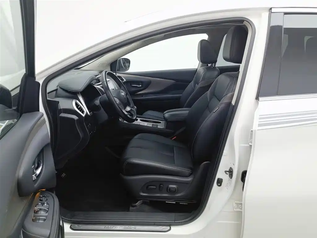 Murano 2.5 L XL 2 WD Connected Luxury CN-V