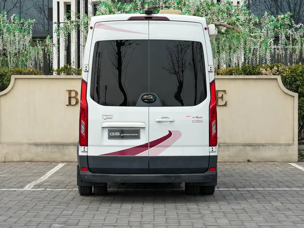 Maxus V90 RV 2.0 T Traveller V90 B RV Luxury Longitudinal Bed