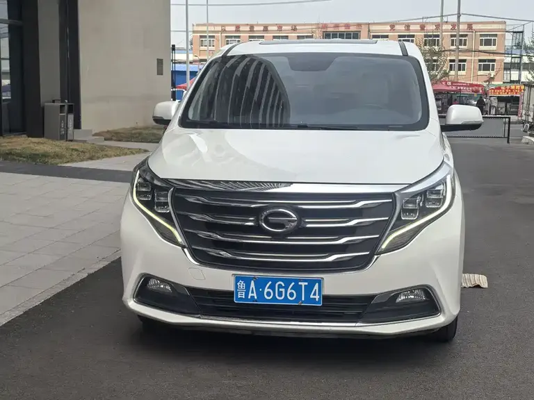 GAC Trumpchi M8 320 T Distinguished