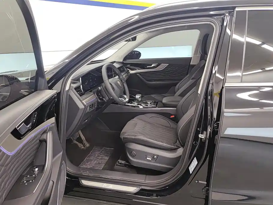 Hongqi HS5 Facelift 2.0 T Connected Flagship Enjoyment