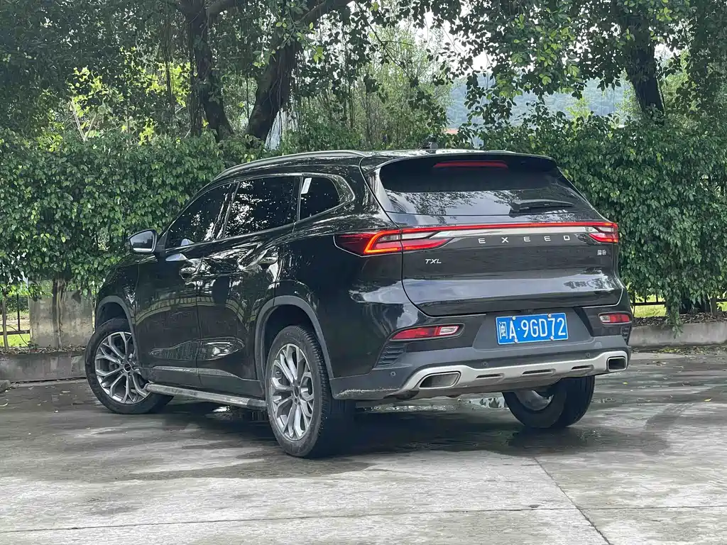 Exeed Lingyun 星途凌云 2019款 1.6 T 两驱铂金版