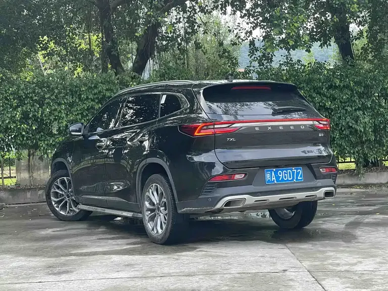 Exeed Lingyun 星途凌云 2019款 1.6 T 两驱铂金版
