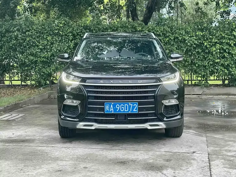 Exeed Lingyun 星途凌云 2019款 1.6 T 两驱铂金版