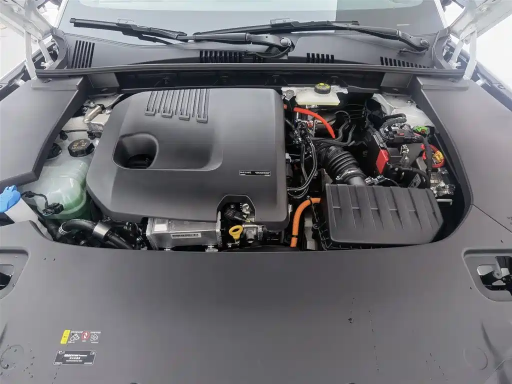 Volvo XC70 PHEV 沃尔沃XC70插电式混动 2026款 四驱超长续航Core