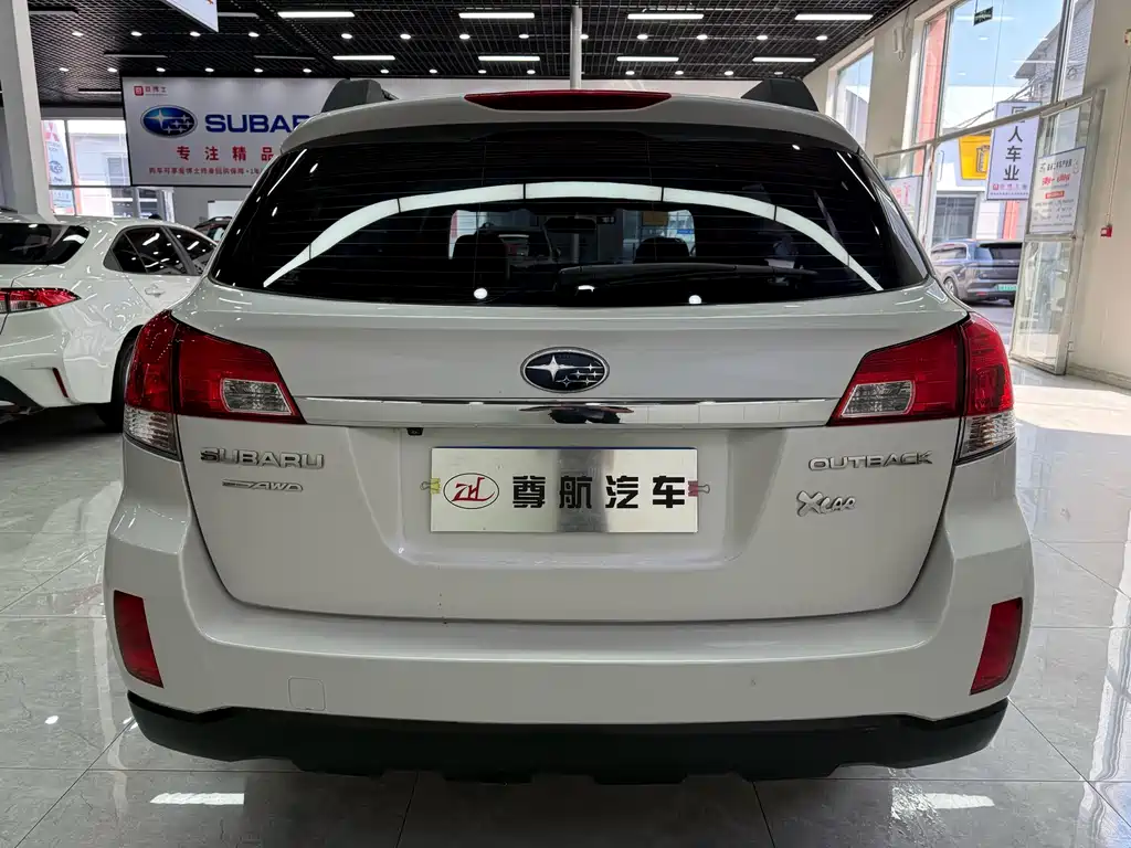 Outback 傲虎 2013款 2.5 i 豪华导航版