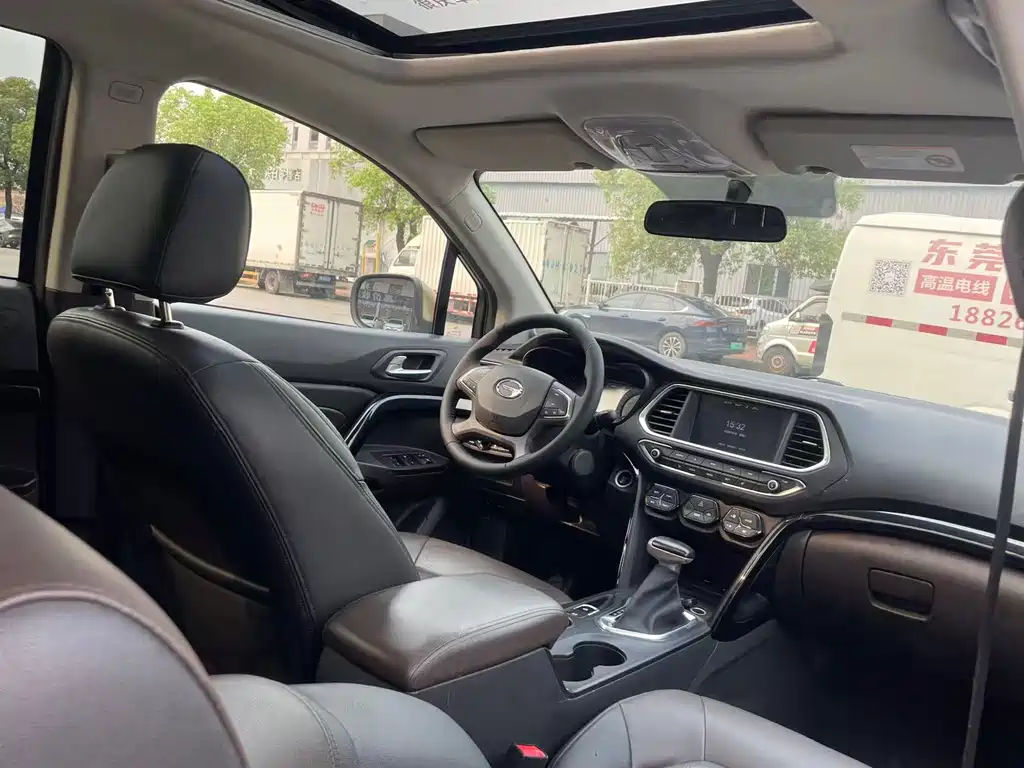 GAC Trumpchi GS4 235 T G-DCT Luxury