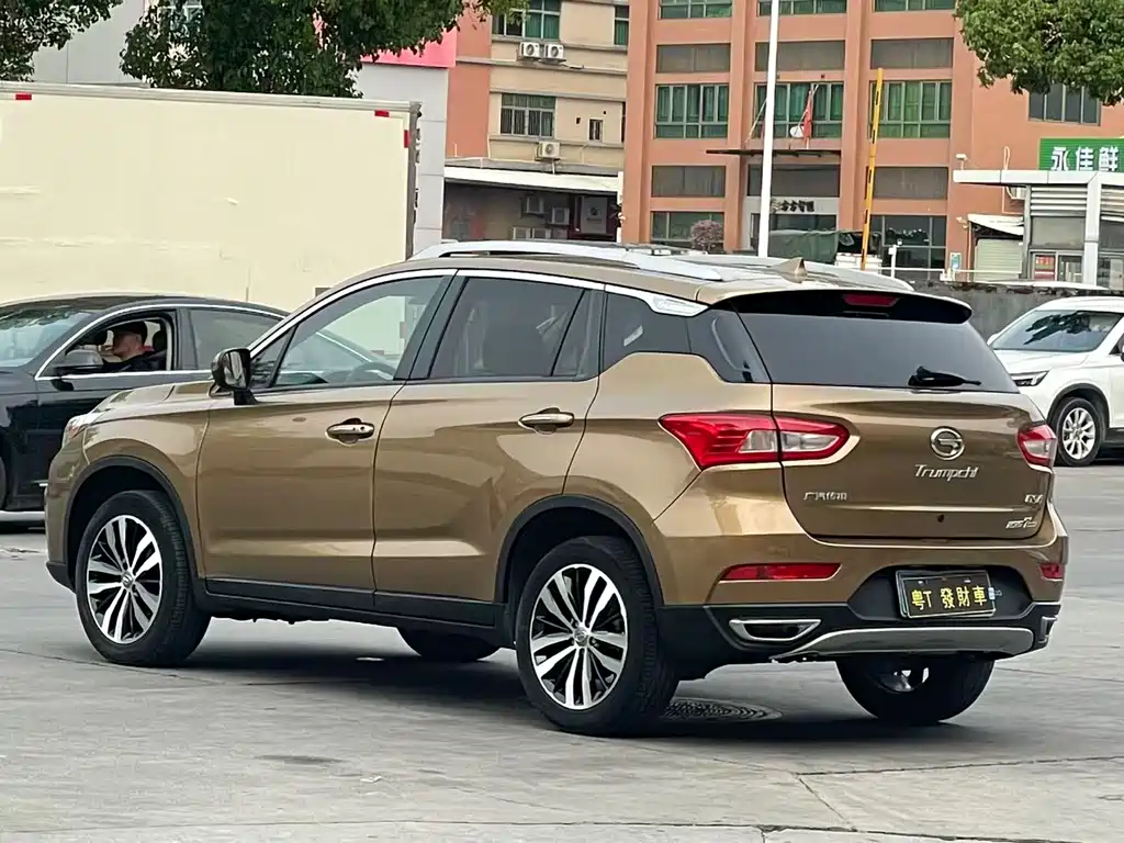 GAC Trumpchi GS4 235 T G-DCT Luxury
