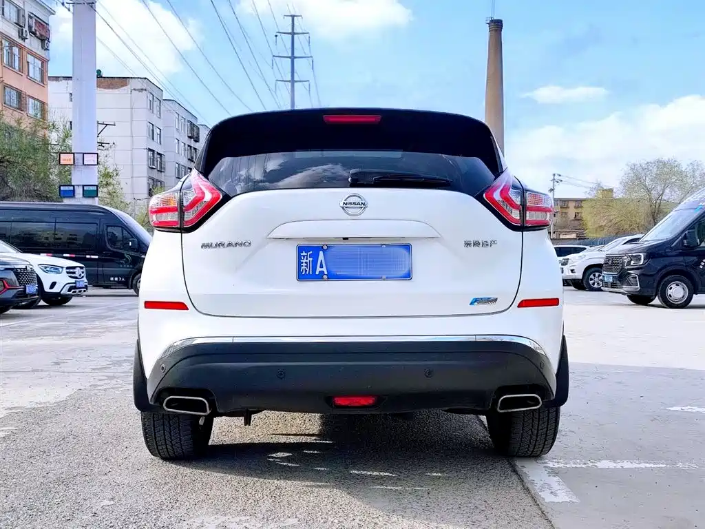 Murano 2.5 L XL 2 WD Connected Luxury