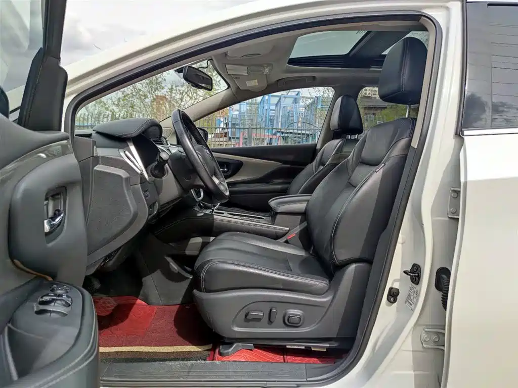 Murano 2.5 L XL 2 WD Connected Luxury