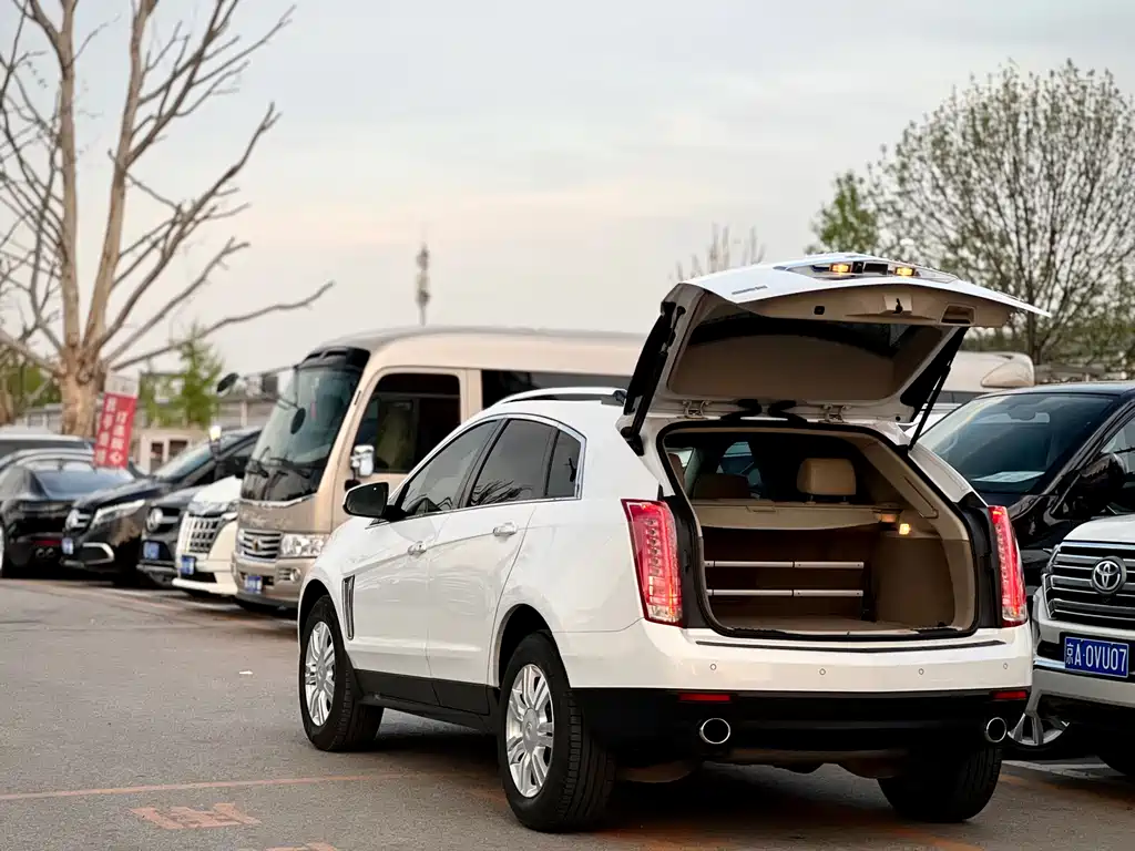 Cadillac SRX 3.0 L Elite