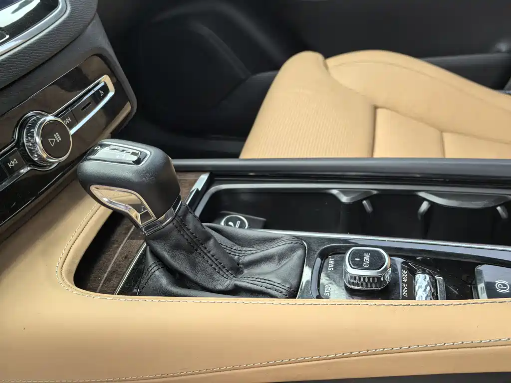 Volvo XC90 T6 Smart Grace 7-seat