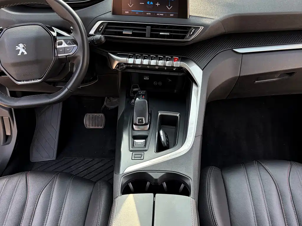 Peugeot 5008 标致5008 2017款 380 THP 7座无界版