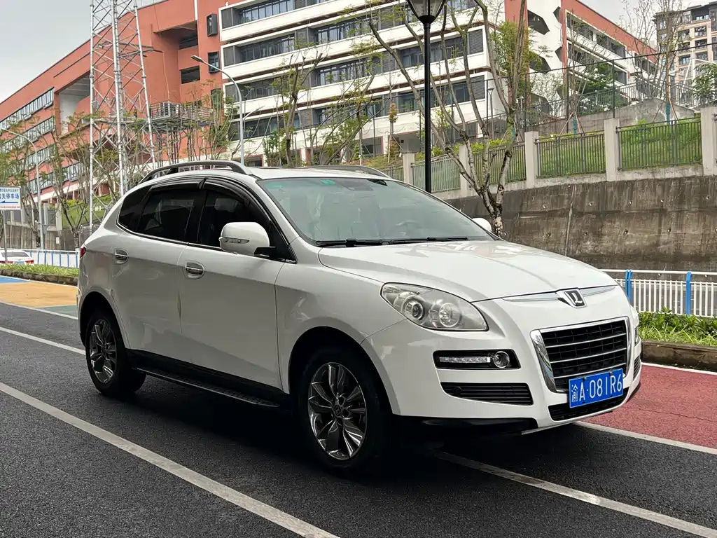 Luxgen 7 SUV 大7 SUV 2014款 2.2 T 两驱智慧型