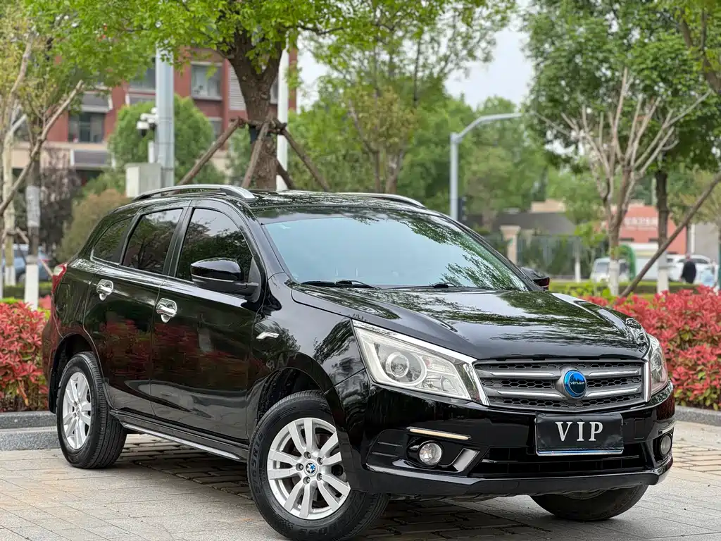 Venucia T70 2.0 L CVT Wise Fun