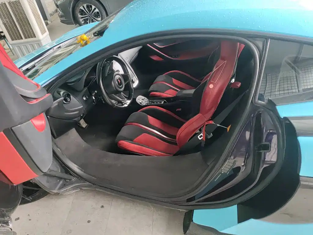 McLaren 570 570 S 3.8 T Coupe