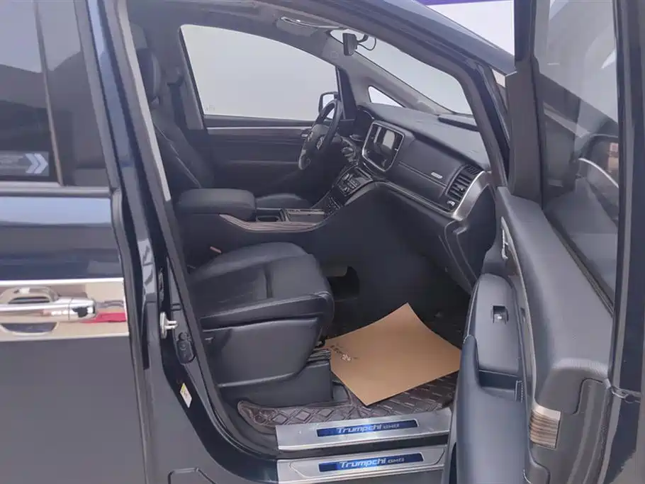 GAC Trumpchi M8 Navigator 390 T Premium