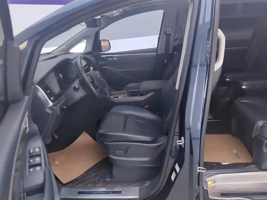 GAC Trumpchi M8 Navigator 390 T Premium