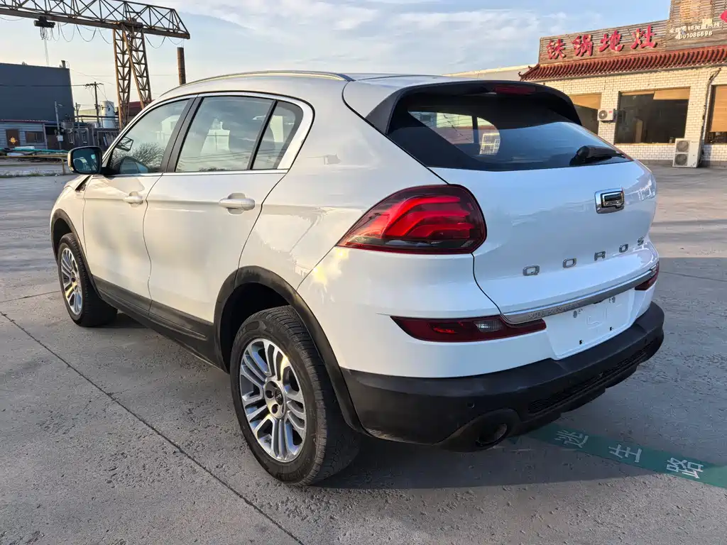Qoros 5 Facelift 1.6 T Auto Distinguished