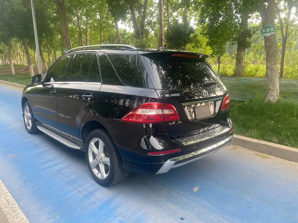 Mercedes-Benz M-Class ML 320 4 MATIC