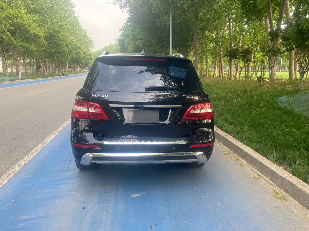 Mercedes-Benz M-Class ML 320 4 MATIC