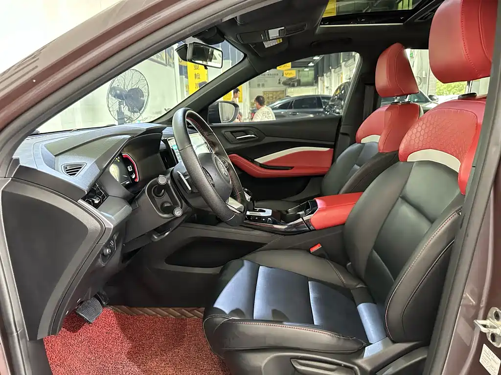 MG5 300 TGI DCT Youth Luxury Grand Enjoyment