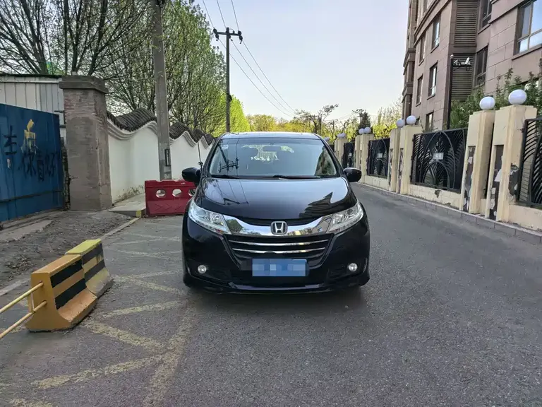 Honda Odyssey 2.4 L Luxury