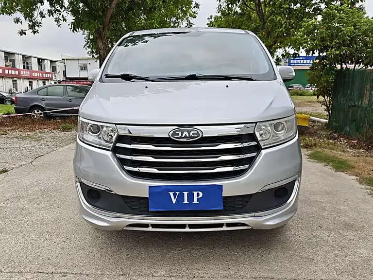 JAC Refine M3 瑞风M3 2019款 PLUS 宜家版 1.8 L 豪华型 9座