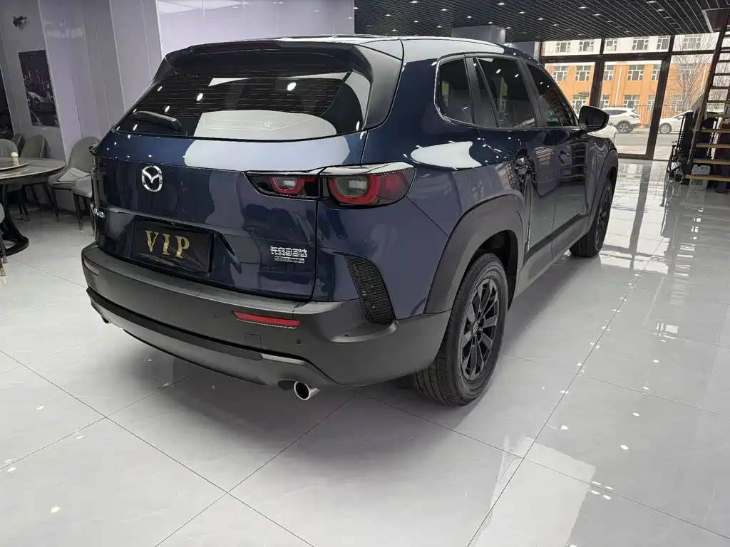 Mazda CX-50 2.0 L