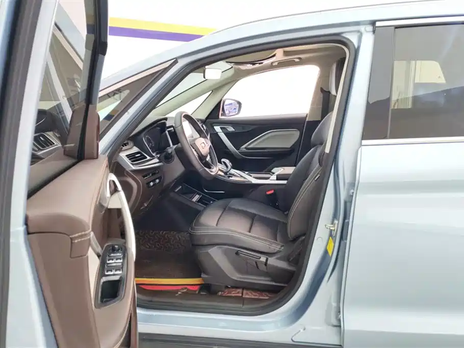 Jiaji 1.8 TD DCT Comfort