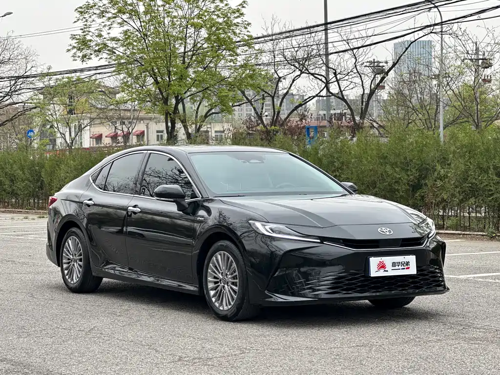 Camry Dual Engine 2.0 HGVP Luxury