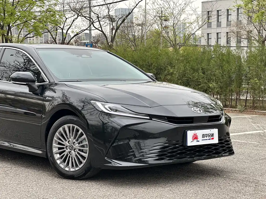Camry Dual Engine 2.0 HGVP Luxury