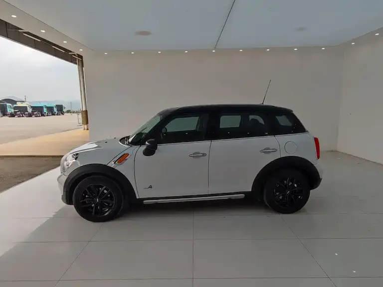 MINI COUNTRYMAN 1.6 T COOPER ALL4 Fun