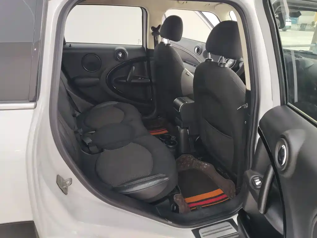 MINI COUNTRYMAN 1.6 T COOPER ALL4 Fun