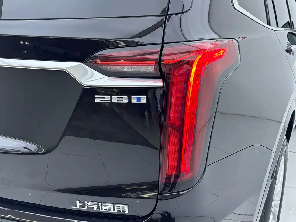 Cadillac XT6 2.0 T 6-seat 4 WD Style