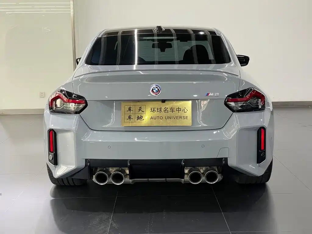 BMW M2
