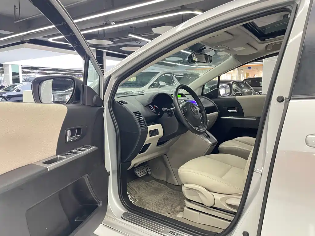 Mazda 5 2.0 Auto Luxury