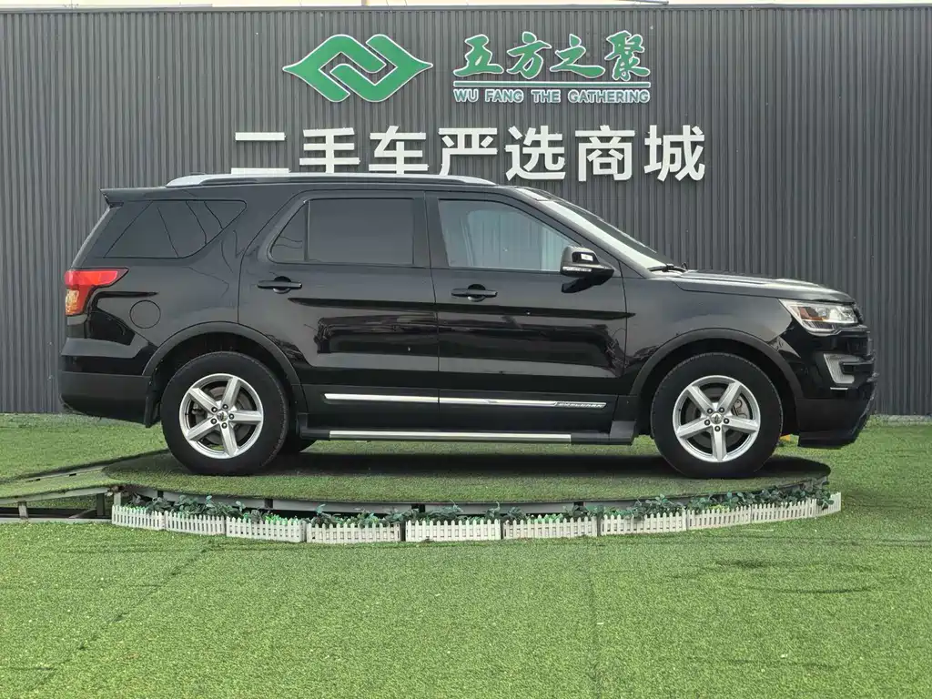 Explorer (Import) 2.3 T Style