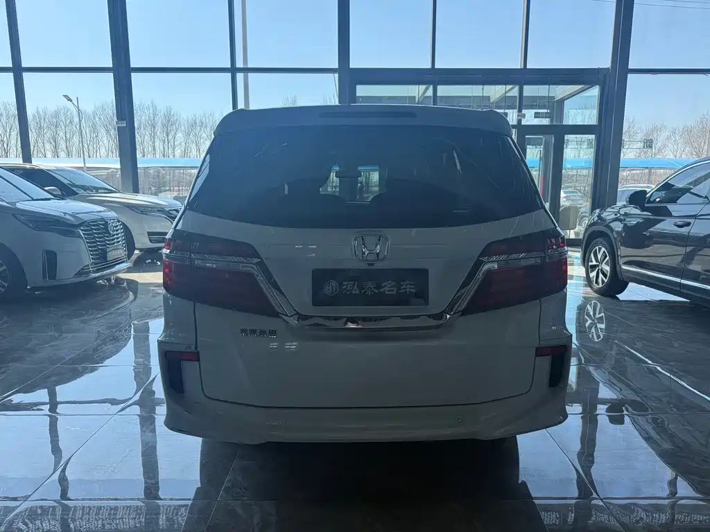 Elysion 2.4 L Supreme