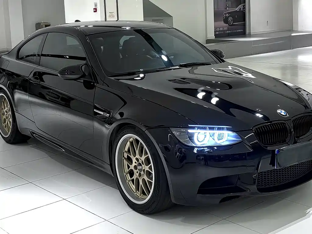 BMW M3 M3 2-door Carbon Fiber Roof