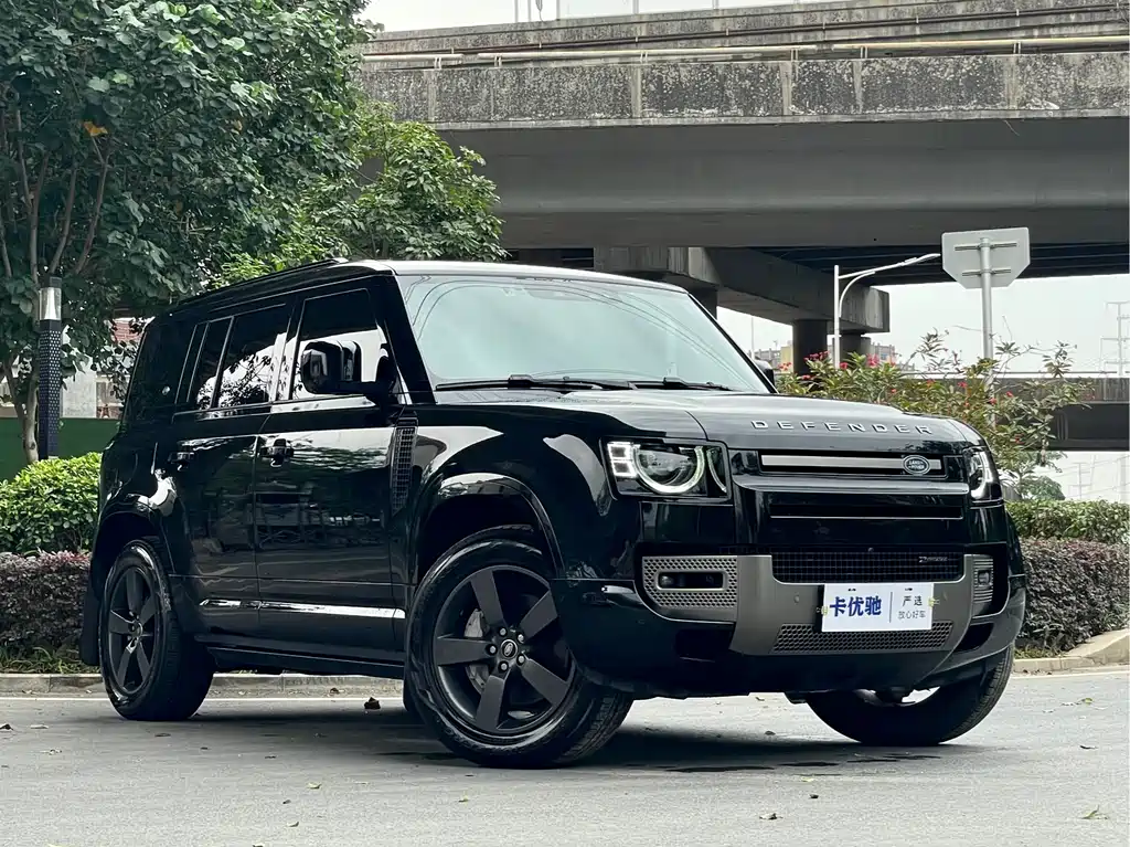 Land Rover Defender Facelift 110 3.0 T P400 X-DYNAMIC HSE