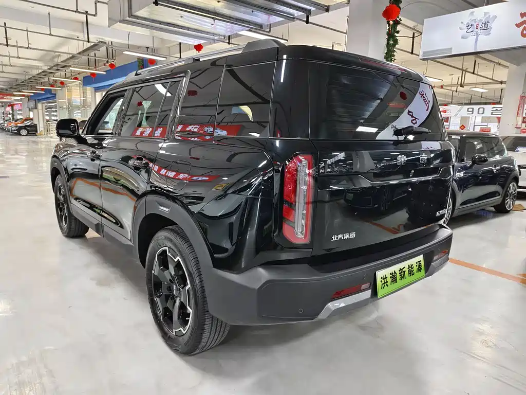 BAIC BJ30 1.5 T Magic Core Electric Drive Advanced