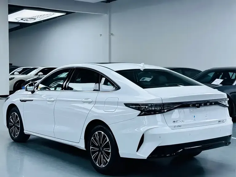 Chery Fengyun A8 127 Wind Control