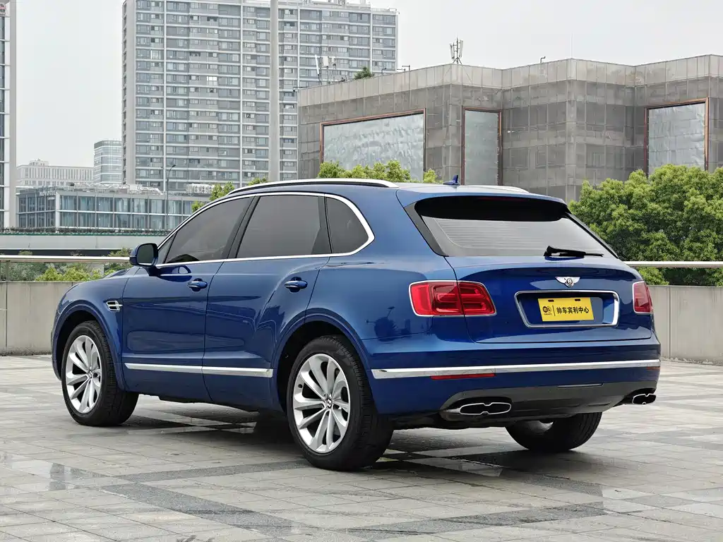 Bentayga 4.0 T V8