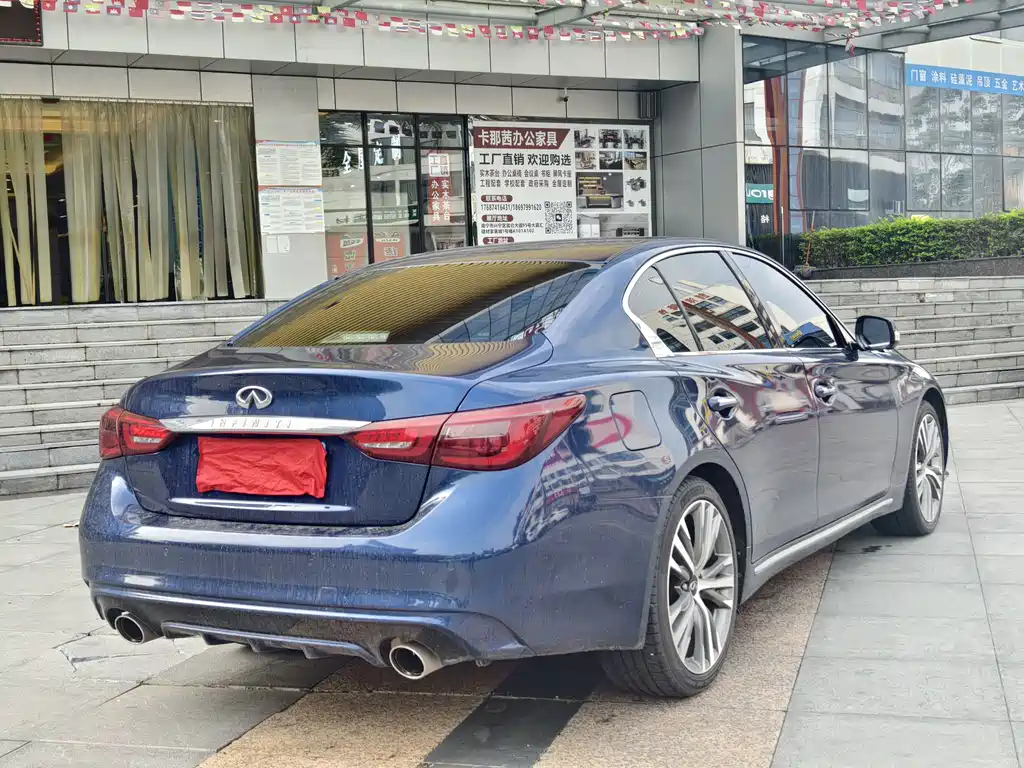 Infiniti Q50 L 英菲尼迪Q50 L 2022款 2.0 T 进享版