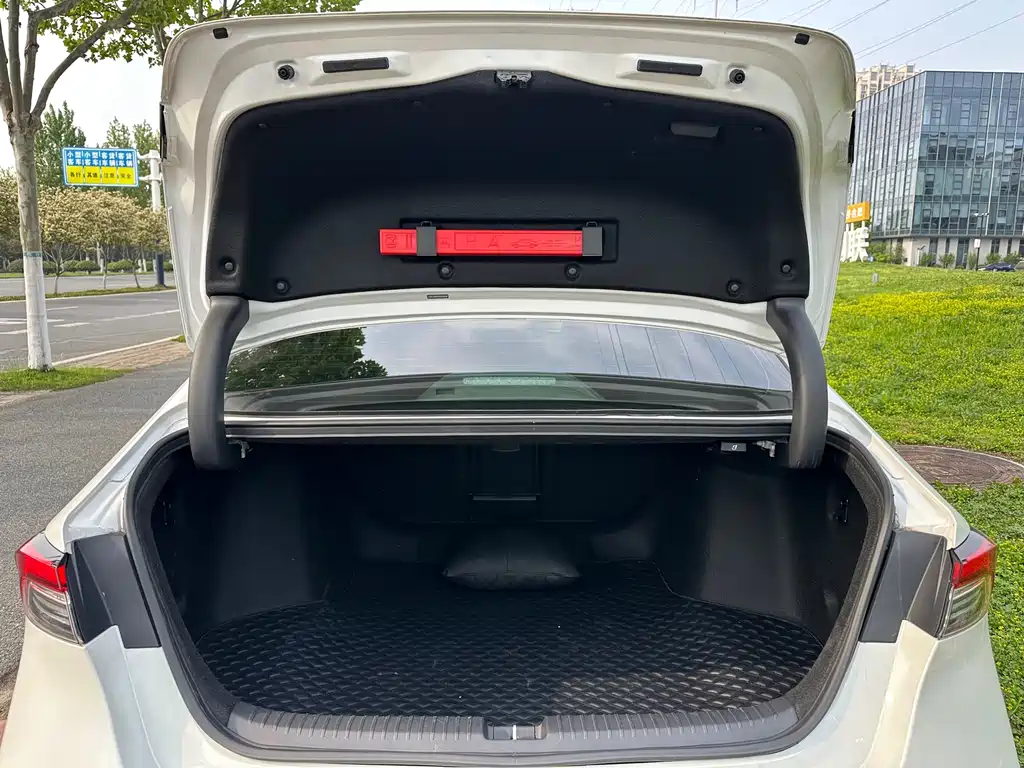 Inspire 260 TURBO Refined