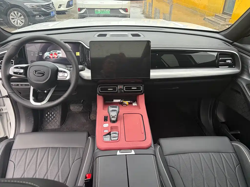 GAC Trumpchi GS8 Navigator Series 2.0 TGDI 2 WD Luxury 5-seat