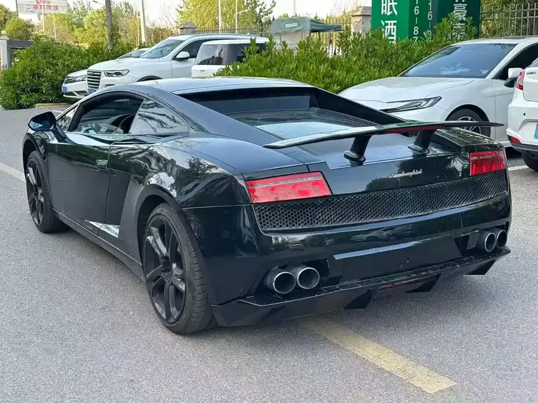 Lamborghini Gallardo LP 550-2 Tricolore