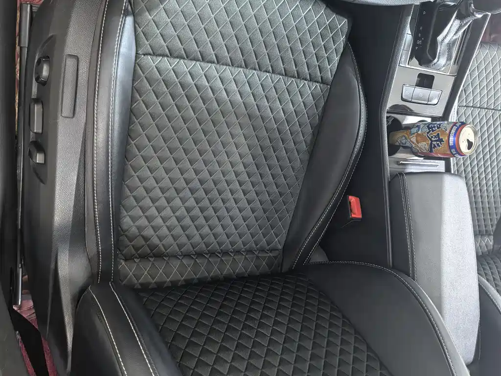 Superb TSI330 DSG Comfort CN-V